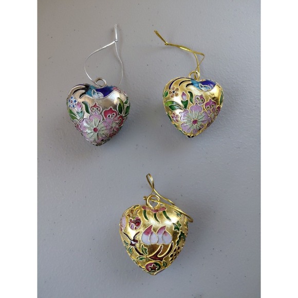 The Unbranded Brand Other - 3 Vintage Cloisonne Puffy Heart Ornament Enamel & Filigree Flower Floral Pattern